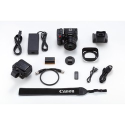 Видеокамера Canon XC15