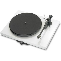 Проигрыватель винила Pro-Ject Juke Box