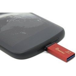 USB Flash (флешка) SmartBuy Blaz 32Gb