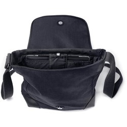 Сумка для ноутбуков Crumpler Betty Blue Sling XS