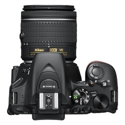 Фотоаппарат Nikon D5600 kit 18-140