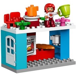 Конструктор Lego Family House 10835