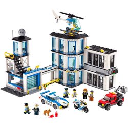 Конструктор Lego Police Station 60141