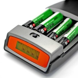 Зарядка аккумуляторных батареек Soshine SC-C3
