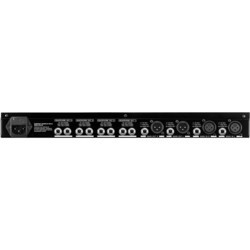 Усилитель Behringer HA4700