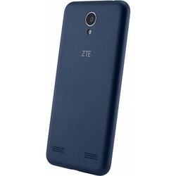 Мобильный телефон ZTE Blade A520 (серый)