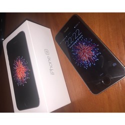 Мобильный телефон Apple iPhone SE 32GB (золотистый)