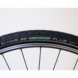 Велопокрышка Schwalbe Energizer Plus GreenGuard 26x1.75