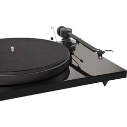 Проигрыватель винила Pro-Ject 2Xperience Basic+