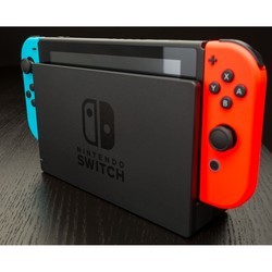 Игровая приставка Nintendo Switch + Game