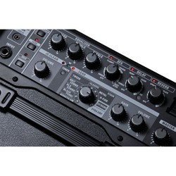 Гитарный комбоусилитель Roland Cube 40GX