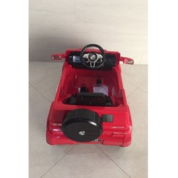 Детский электромобиль RiverToys Mers O004OO VIP (красный)
