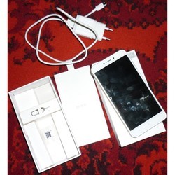 Мобильный телефон Xiaomi Redmi 4x 64GB (розовый)