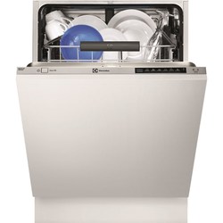 Встраиваемая посудомоечная машина Electrolux ESL 7525