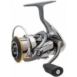 Катушка Daiwa Luvias 15 2506H