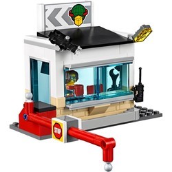 Конструктор Lego Cargo Terminal 60169