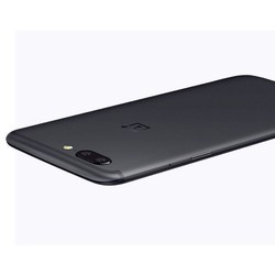 Мобильный телефон OnePlus 5 128GB (черный)
