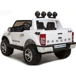 Детский электромобиль Toy Land Ford Ranger F150 (черный)