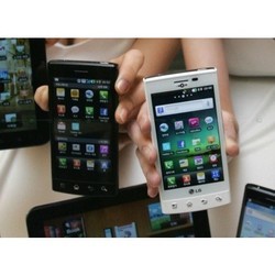 Мобильные телефоны LG Optimus Mach