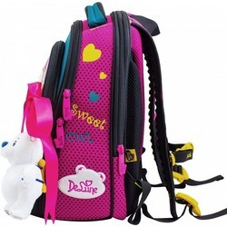 Школьный рюкзак (ранец) DeLune 9-101