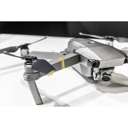 Квадрокоптер (дрон) DJI Mavic Pro Platinum