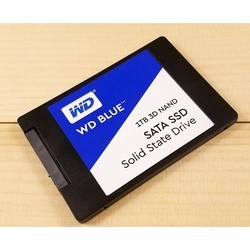 SSD накопитель WD WD WDS200T2B0A