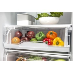 Холодильник Indesit LI 8 FF2I W