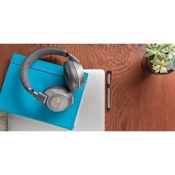 Наушники Plantronics BackBeat Pro 2 SE