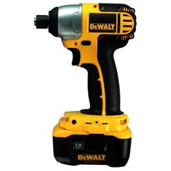 Дрели и шуруповерты DeWALT DC827KL