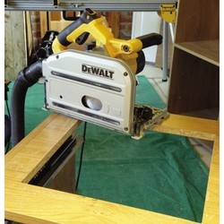 Пила DeWALT DWS520KTR