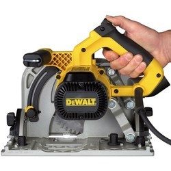 Пила DeWALT DWS520KTR