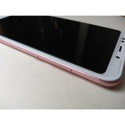 Мобильный телефон Xiaomi Redmi 5 Plus 32GB (розовый)