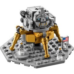 Конструктор Lego NASA Apollo Saturn V 21309