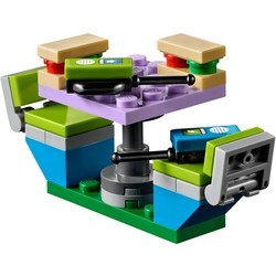 Конструктор Lego Mias Camper Van 41339
