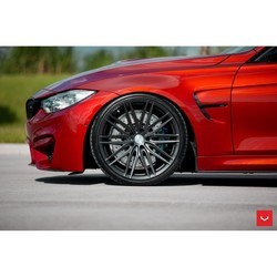 Диски Vossen VFS-4 10,5x20/5x120 ET42 DIA72,5