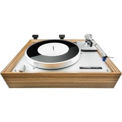 Проигрыватель винила THORENS TD 907