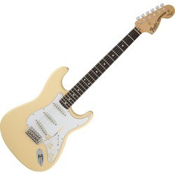 Гитара Fender Yngwie Malmsteen Stratocaster