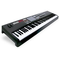 MIDI клавиатура Akai MPK-88