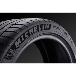 Шины Michelin Pilot Sport 4 S 275/40 R22 107Y
