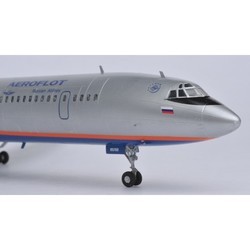Сборная модель Zvezda Airliner TU-154M (1:144)