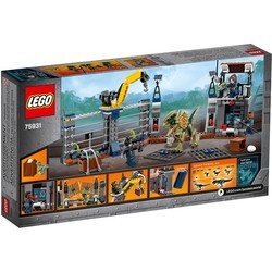 Конструктор Lego Dilophosaurus Outpost Attack 75931