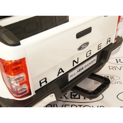 Детский электромобиль RiverToys New Ford Ranger (черный)