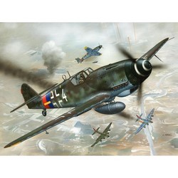 Сборная модель Revell Messerschmitt Bf 109 G-10 (1:72)