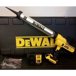 Пистолет для герметика DeWALT DCE580B