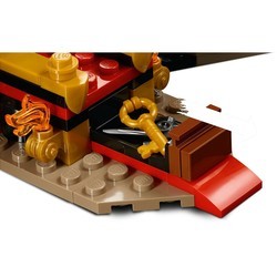 Конструктор Lego Throne Room Showdown 70651