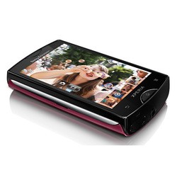 Мобильные телефоны Sony Ericsson Xperia Mini
