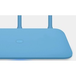 Wi-Fi адаптер Xiaomi Mi WiFi Router 4Q