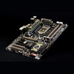 Материнская плата Asus Sabertooth 55i