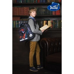 Школьный рюкзак (ранец) DeLune 9-120