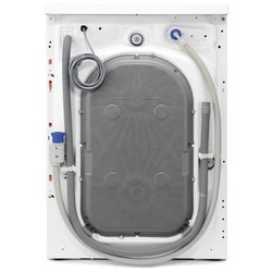 Стиральная машина Electrolux EW 8WR261B